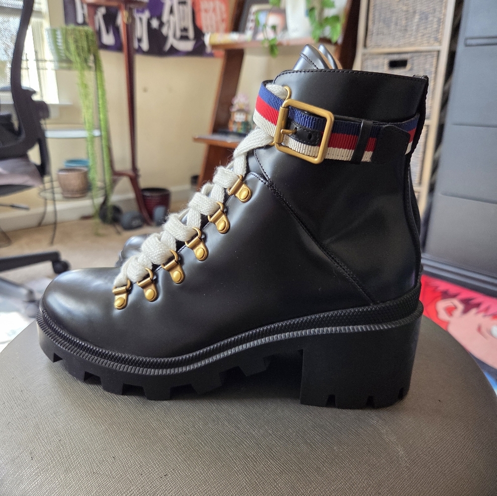 Gucci Black Leather Ankle Boots with Gold Accents, Red White and Blue Strap